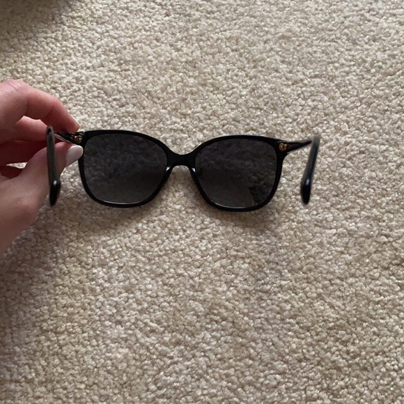 Authentic Prada Sunglasses - Picture 5 of 8